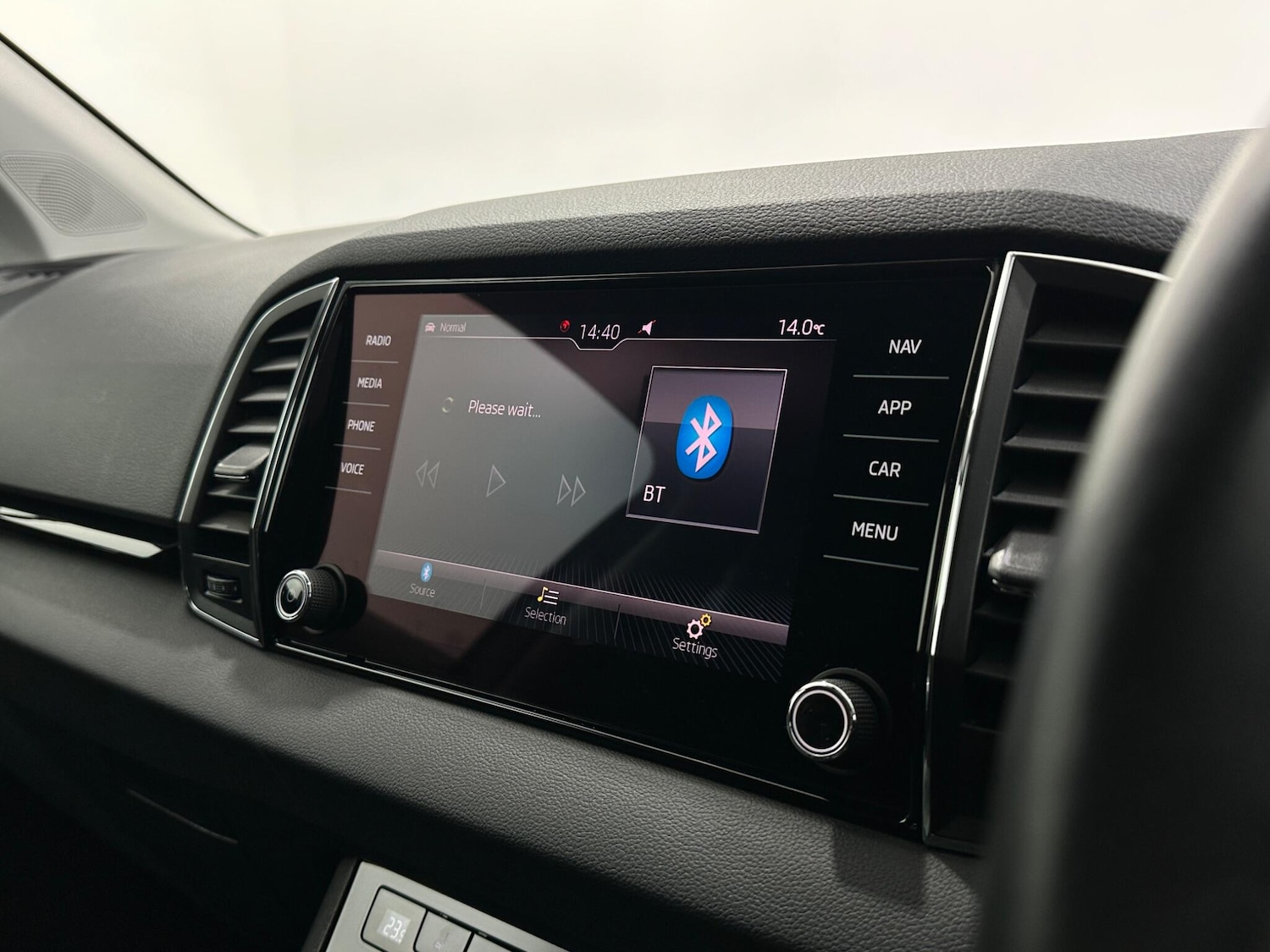 Used Skoda Karoq for sale - 77808741: Photo 25