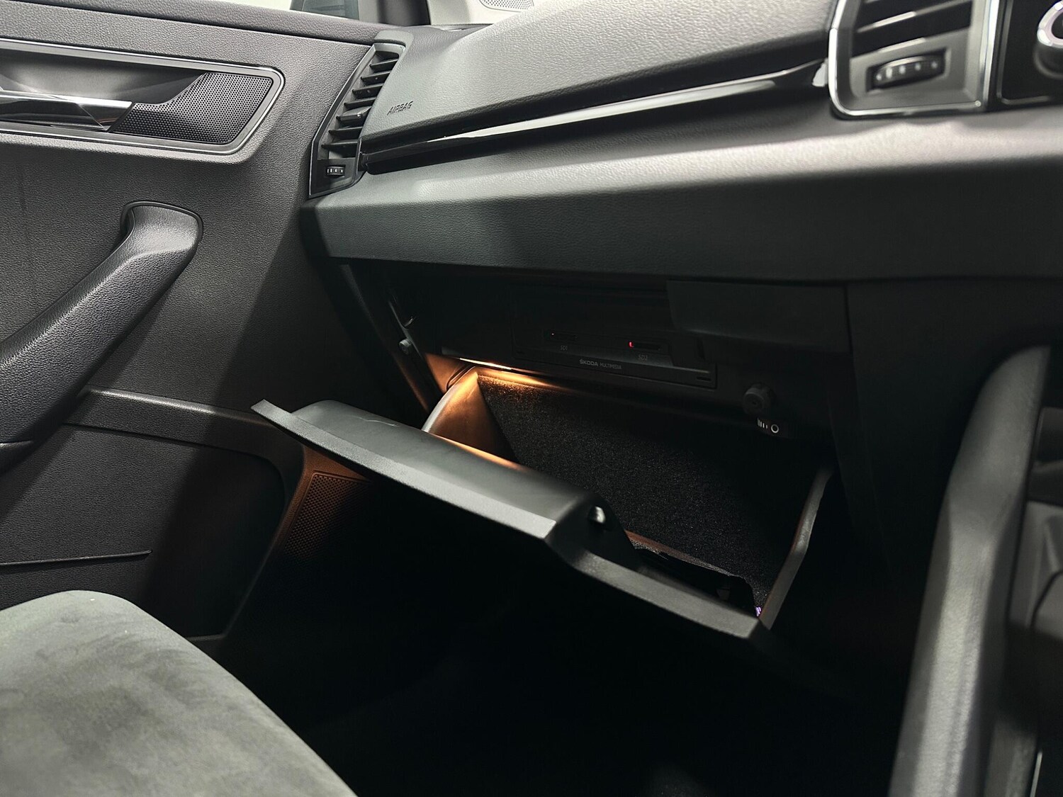 Used Skoda Karoq for sale - 77808741: Photo 29