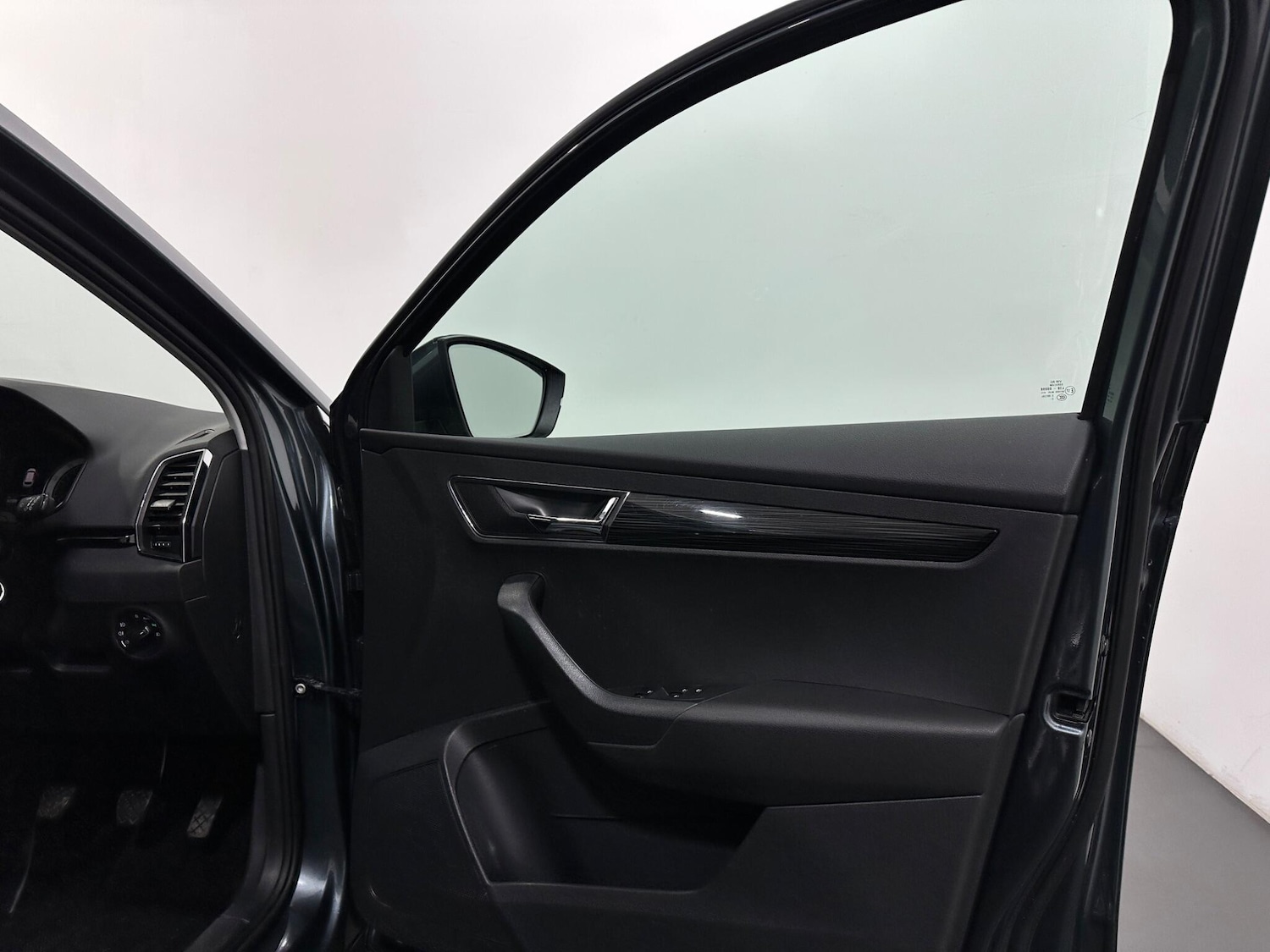 Used Skoda Karoq for sale - 77808741: Photo 35