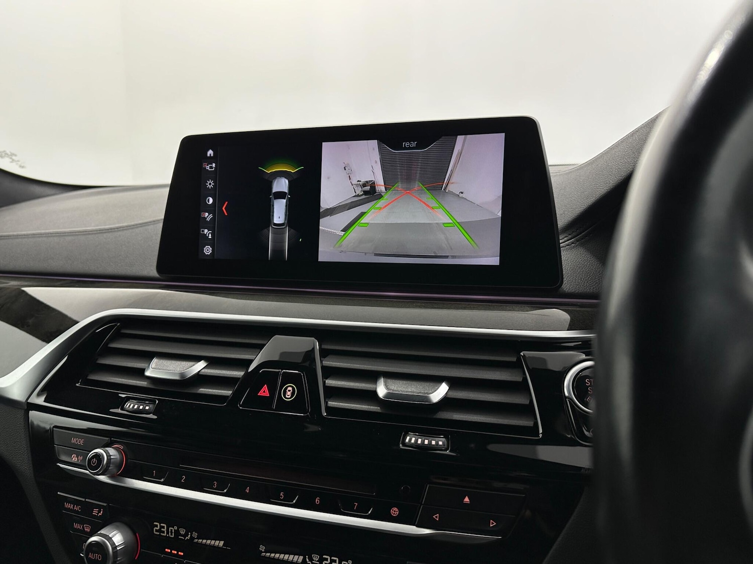 Used BMW 5 Series 2017 for sale - 76878839: Photo 24