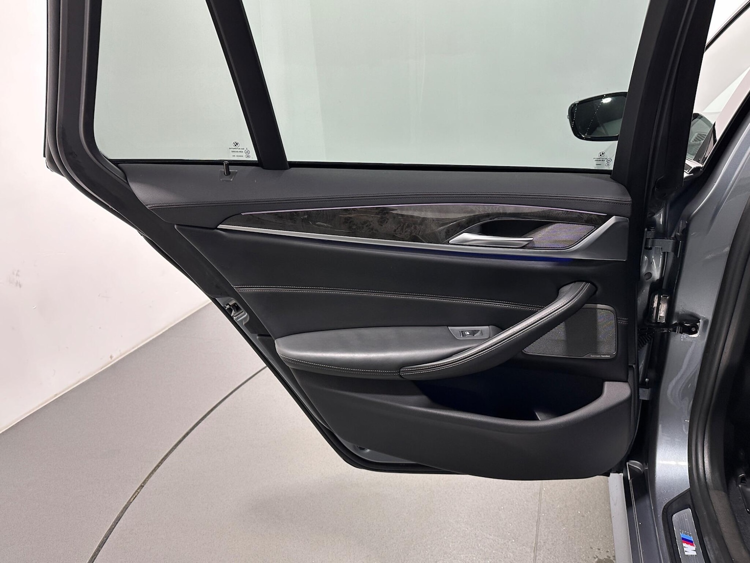 Used BMW 5 Series 2017 for sale - 76878839: Photo 41