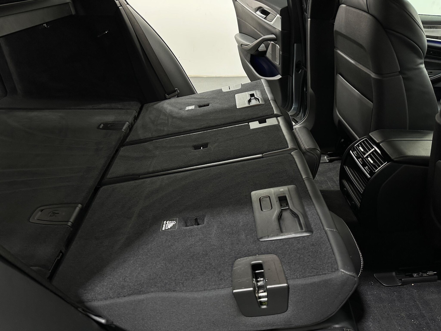 Used BMW 5 Series 2017 for sale - 76878839: Photo 47