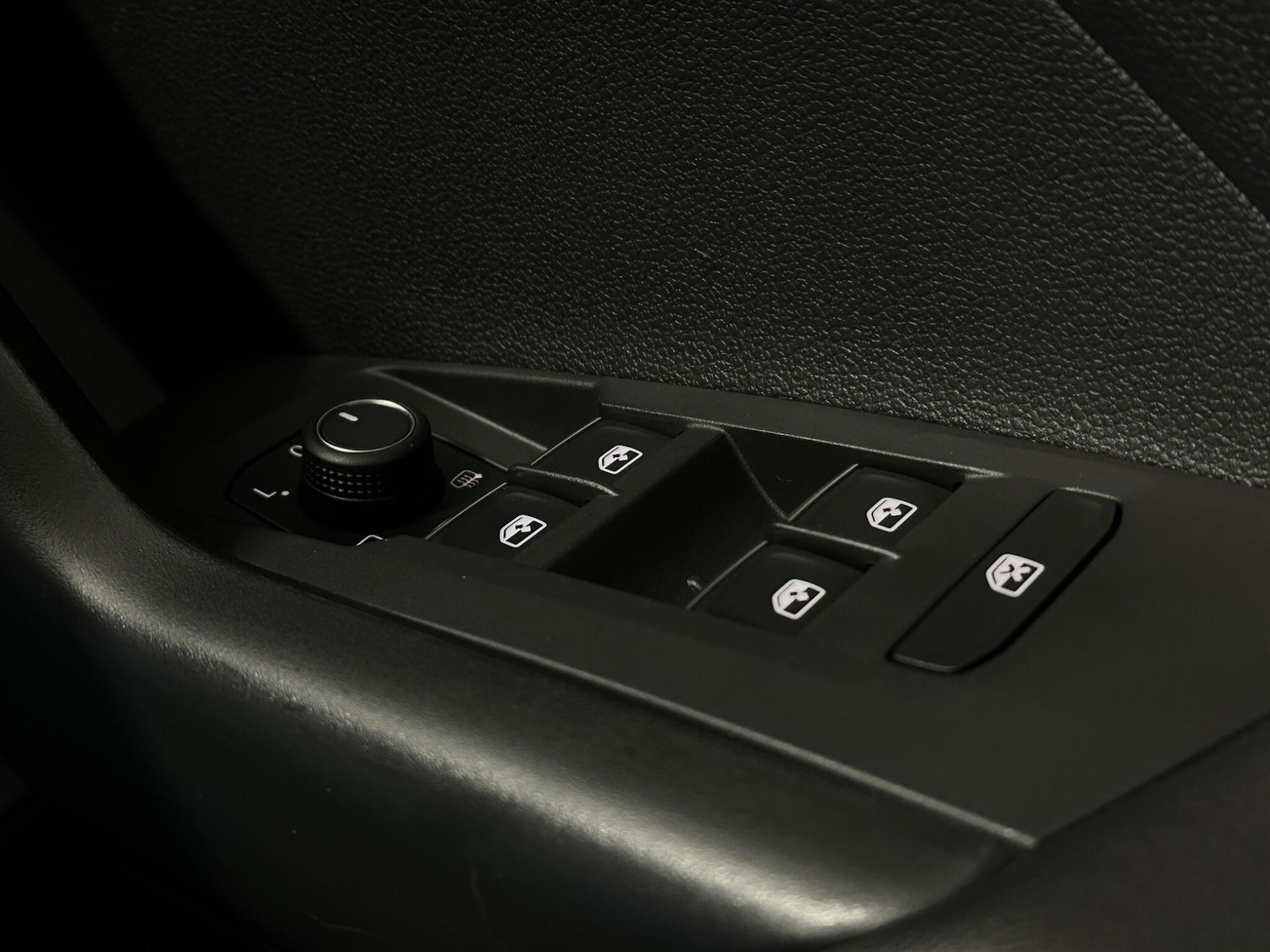 Used Volkswagen T-Cross 2021 for sale - 77412184: Photo 18