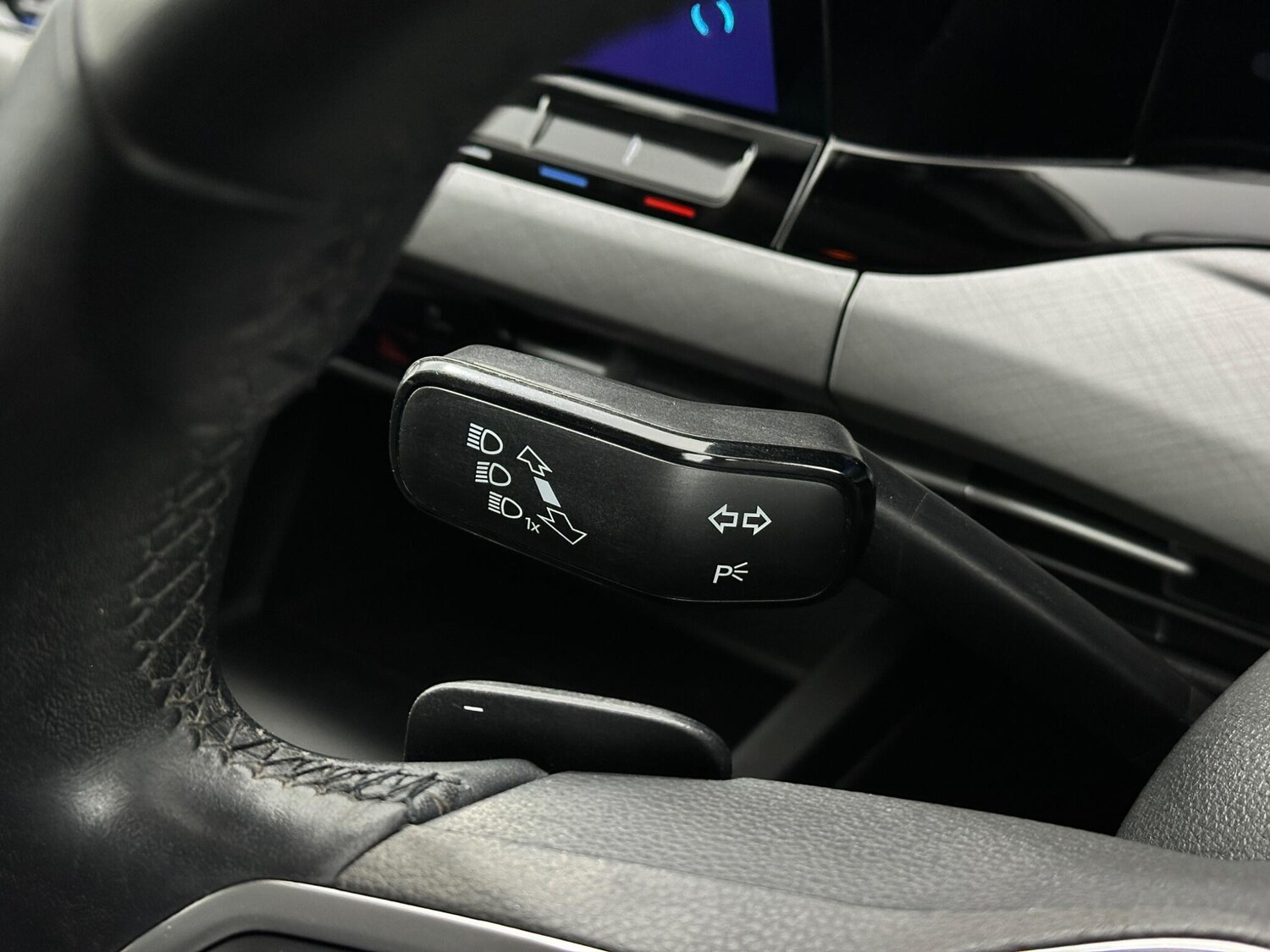 Used Volkswagen Golf 2023 for sale - 77839890: Photo 14