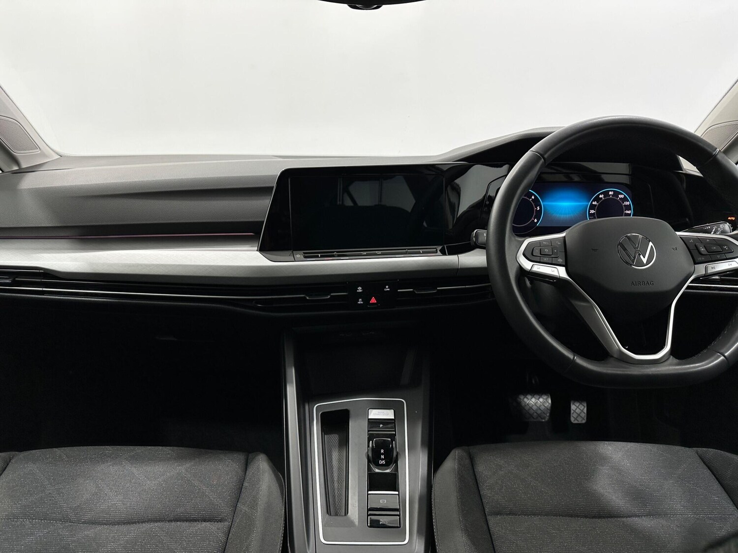 Used Volkswagen Golf 2023 for sale - 77839890: Photo 20