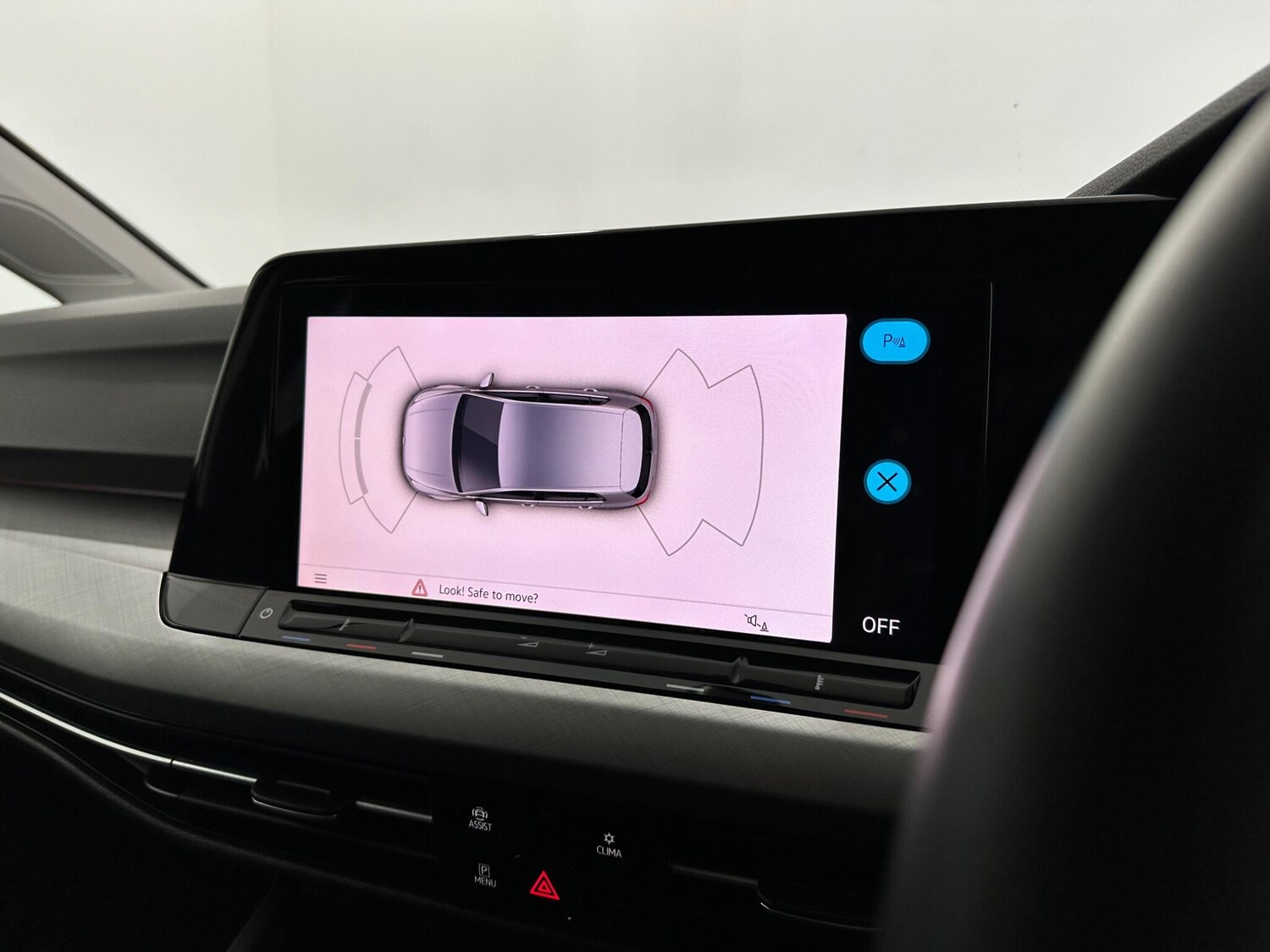 Used Volkswagen Golf 2023 for sale - 77839890: Photo 23