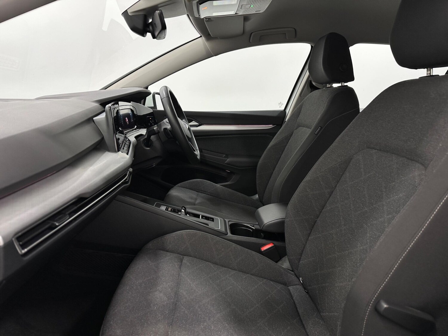 Used Volkswagen Golf 2023 for sale - 77839890: Photo 36