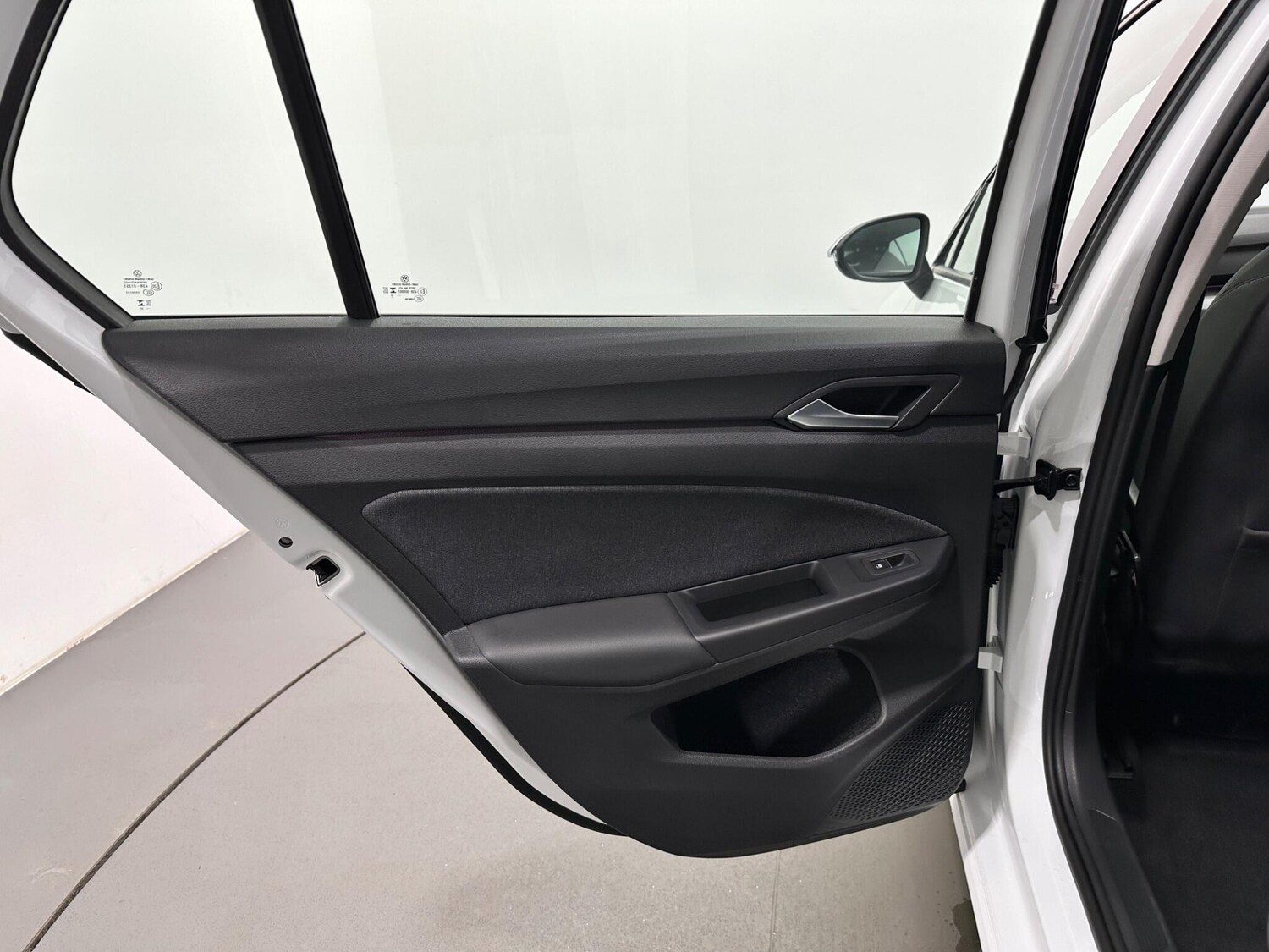 Used Volkswagen Golf 2023 for sale - 77839890: Photo 42