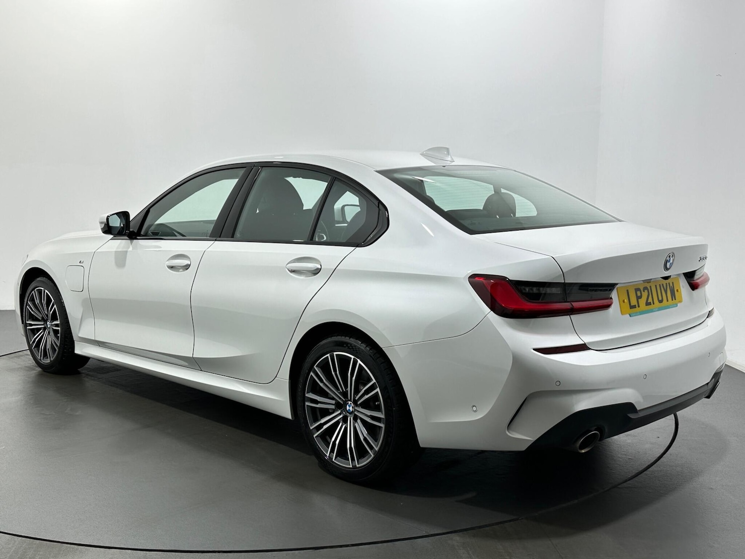 Used BMW 3 Series 2021 for sale - 76878478: Photo 6