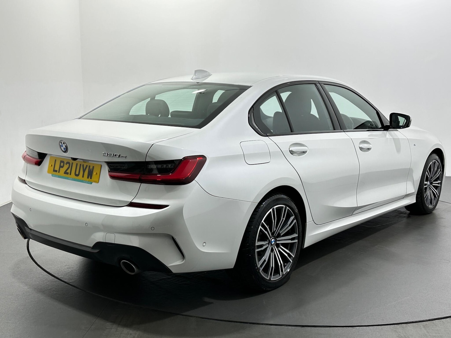 Used BMW 3 Series 2021 for sale - 76878478: Photo 8