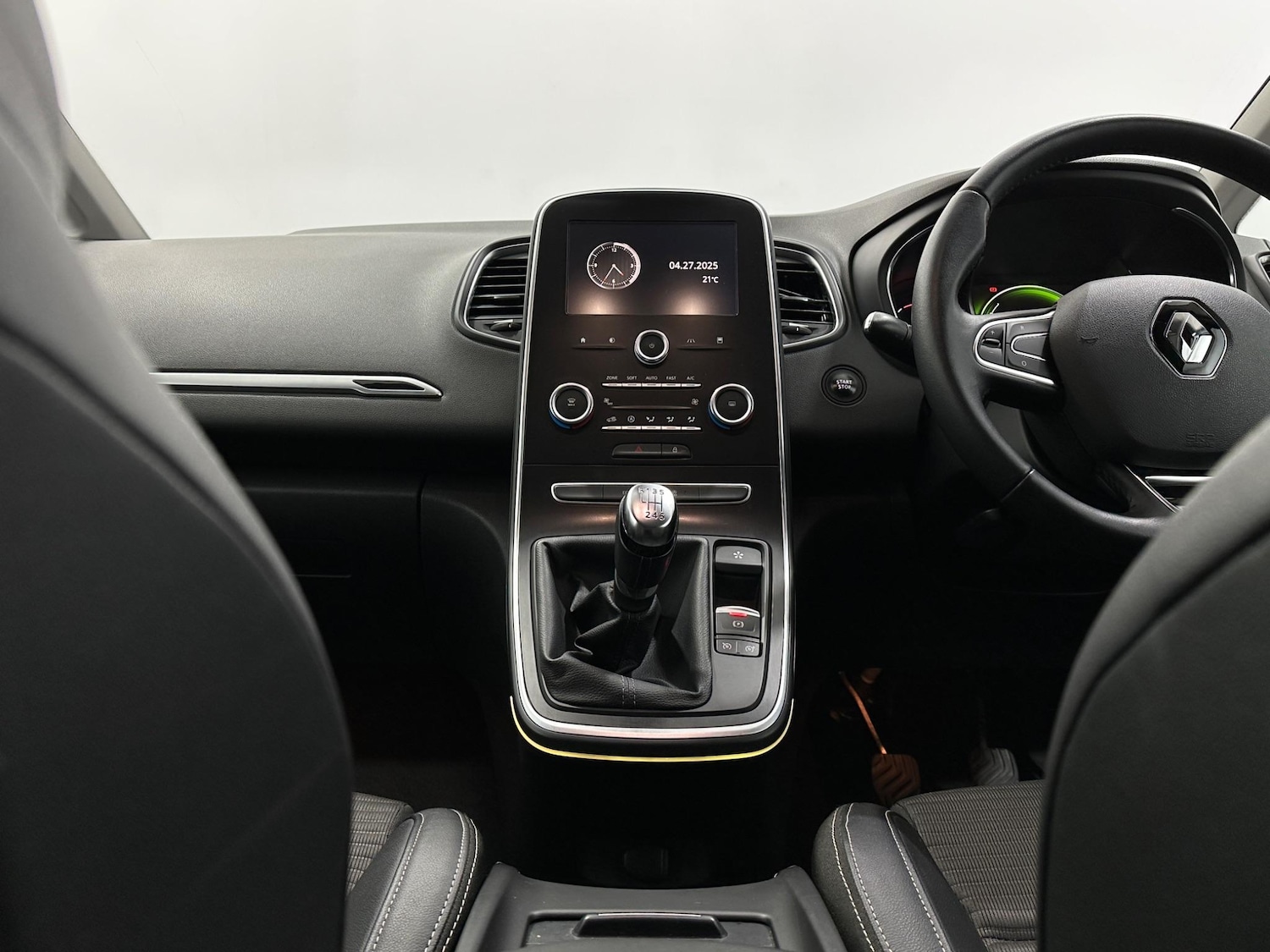 Used Renault Scenic 2017 for sale - 77798913: Photo 18