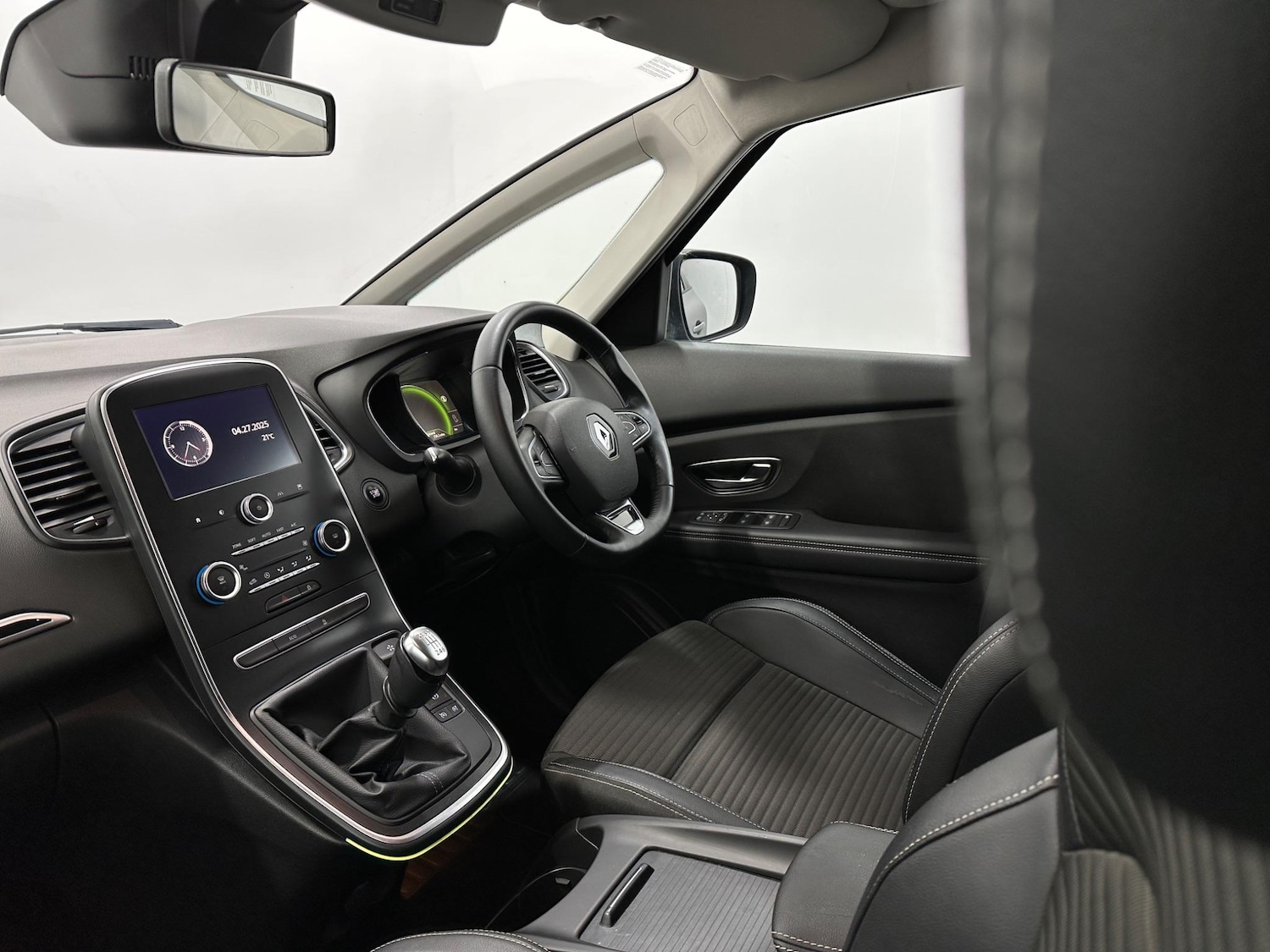 Used Renault Scenic 2017 for sale - 77798913: Photo 27