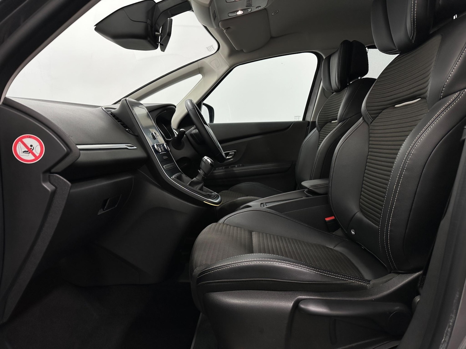 Used Renault Scenic 2017 for sale - 77798913: Photo 32