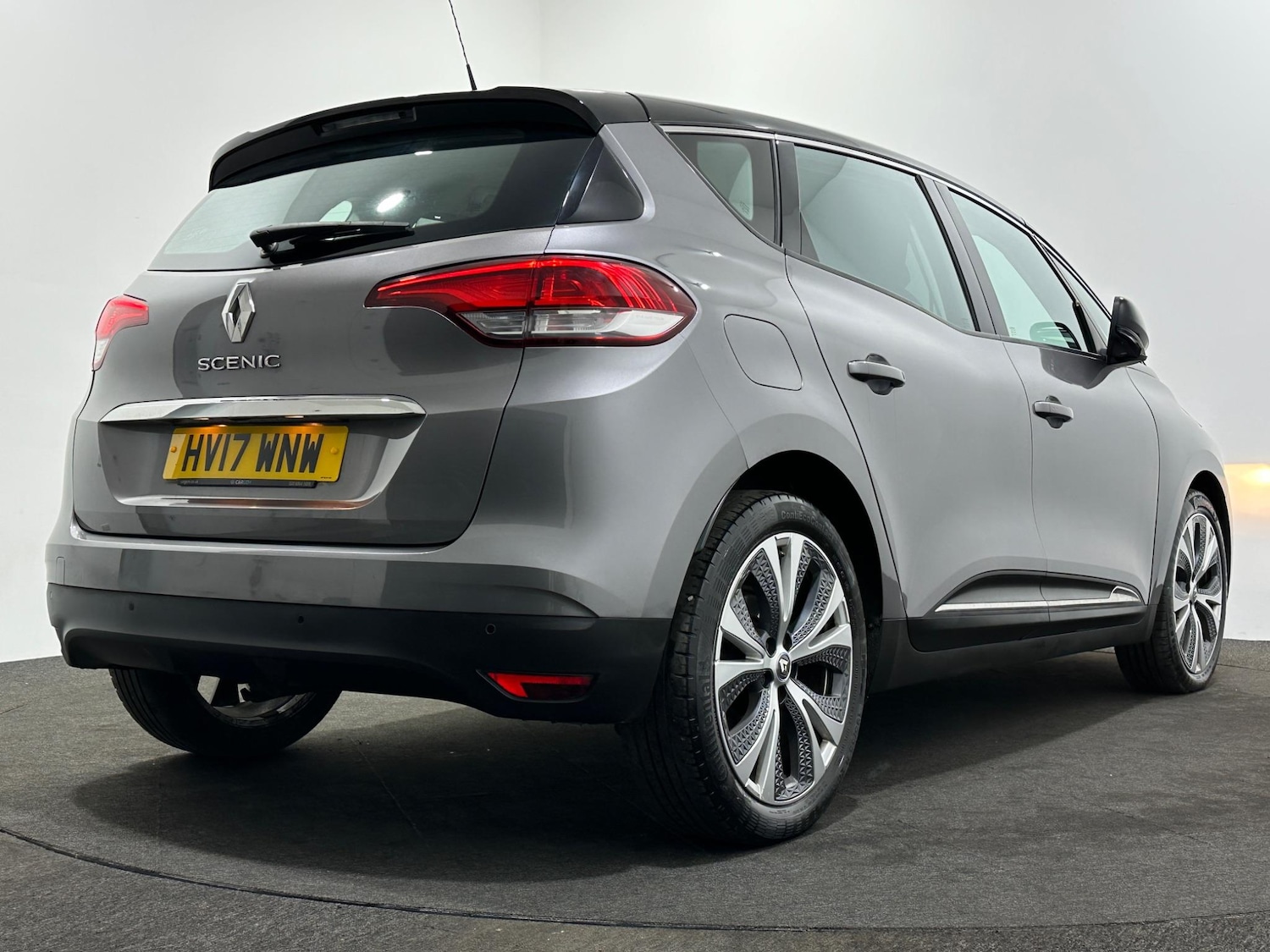 Used Renault Scenic 2017 for sale - 77798913: Photo 48