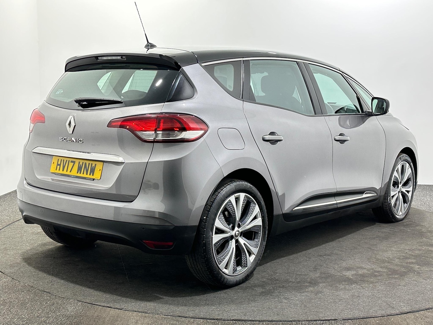 Used Renault Scenic 2017 for sale - 77798913: Photo 8