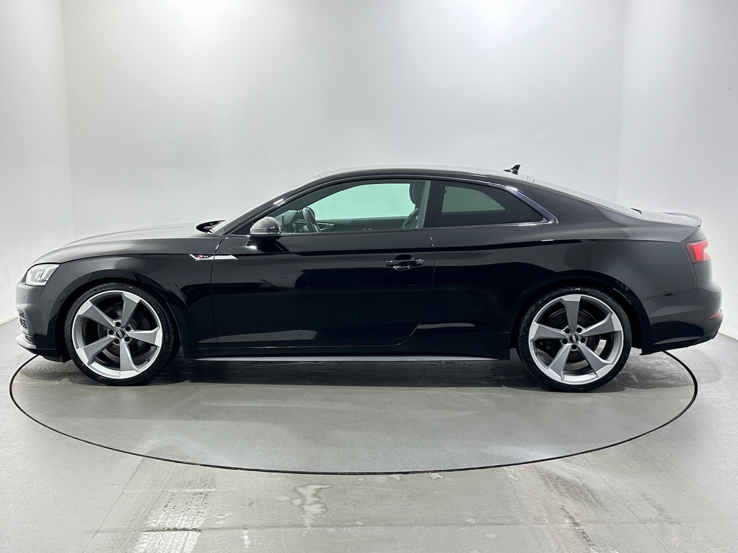 Used Audi A5 for sale - 77484580: Photo 5