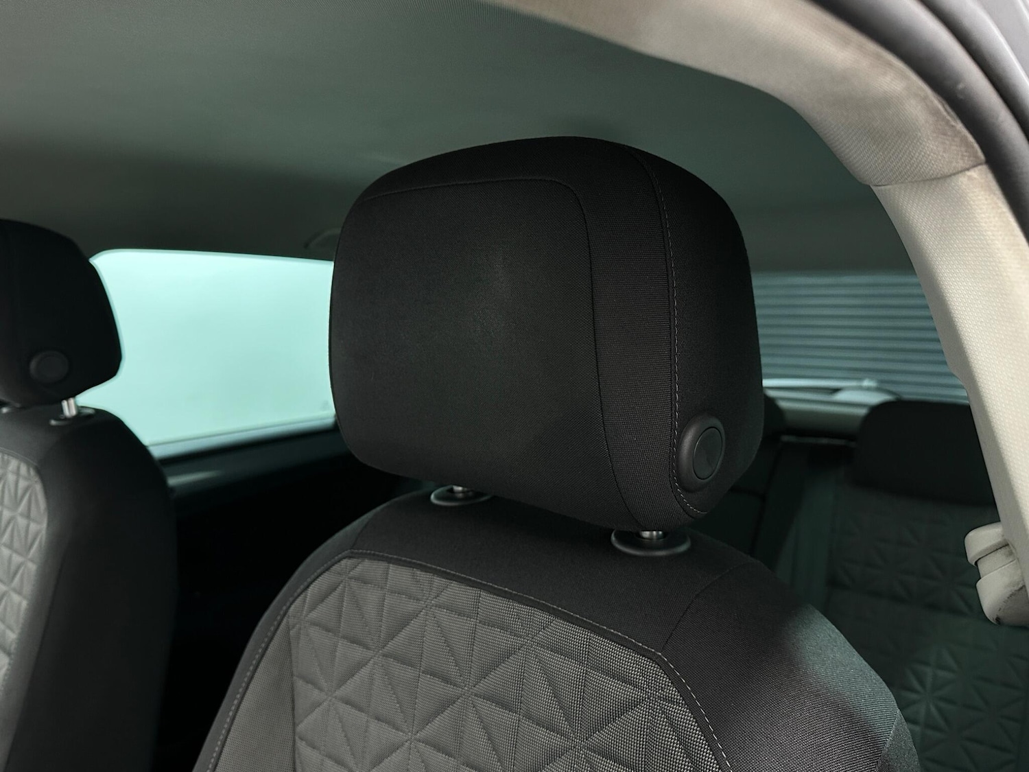 Used Volkswagen Tiguan 2023 for sale - 78116369: Photo 37