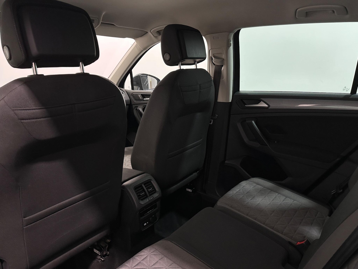 Used Volkswagen Tiguan 2023 for sale - 78116369: Photo 39