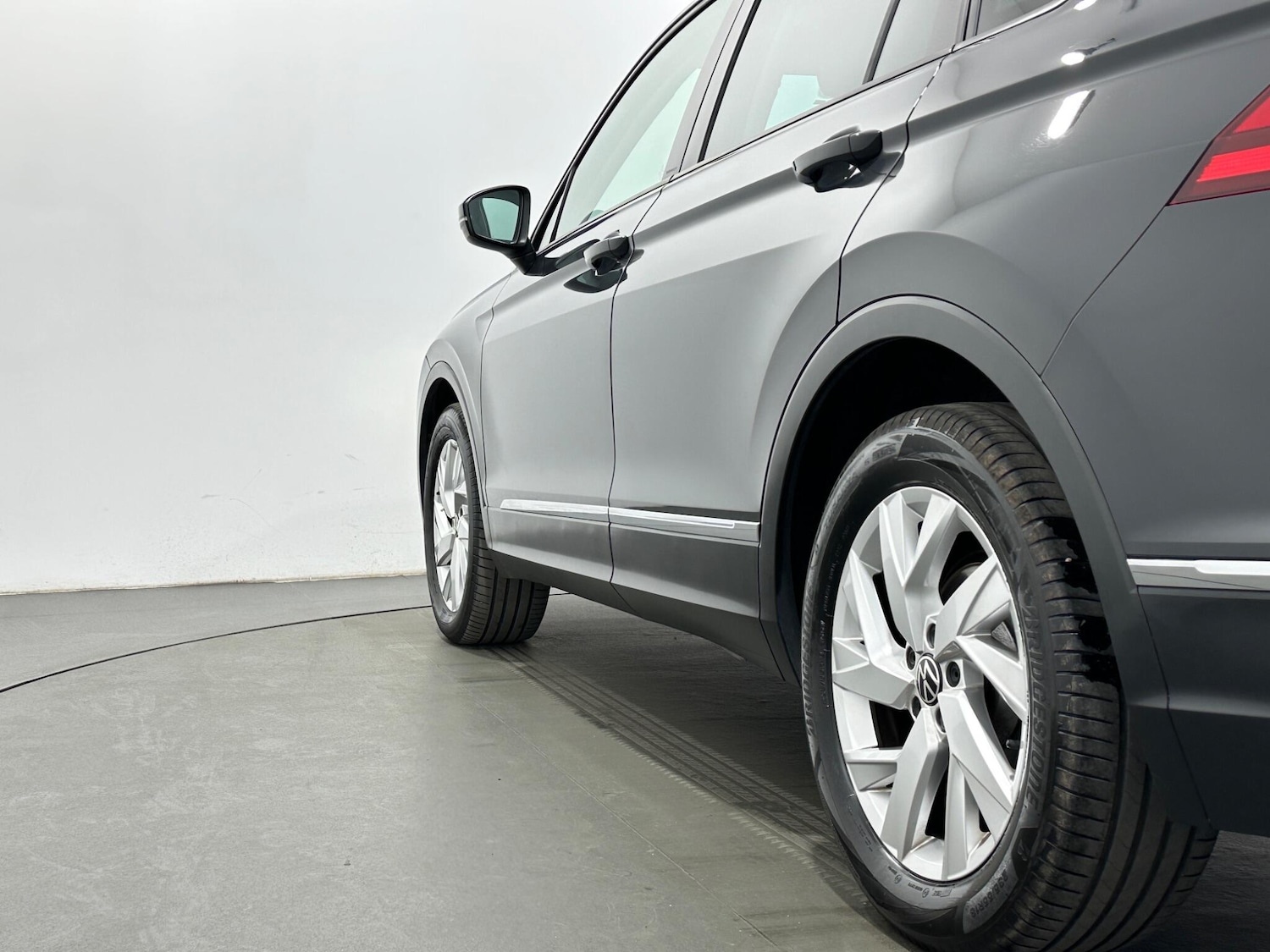 Used Volkswagen Tiguan 2023 for sale - 78116369: Photo 50