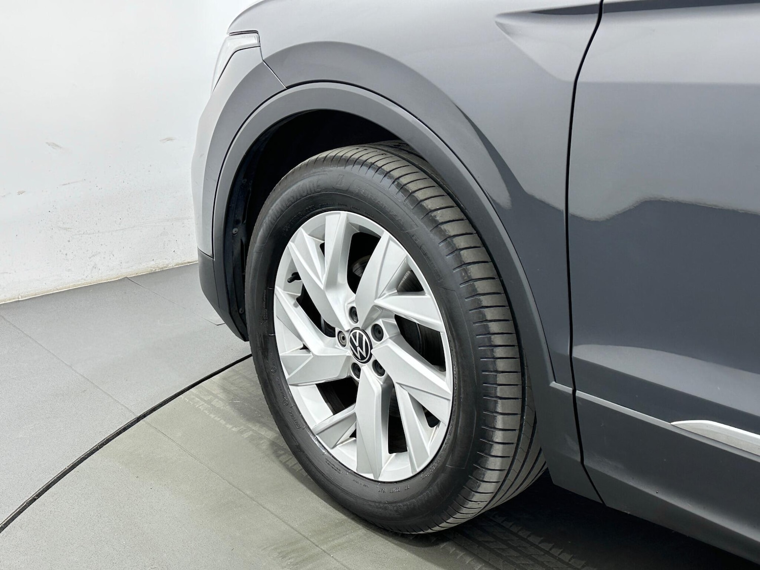 Used Volkswagen Tiguan 2023 for sale - 78116369: Photo 51