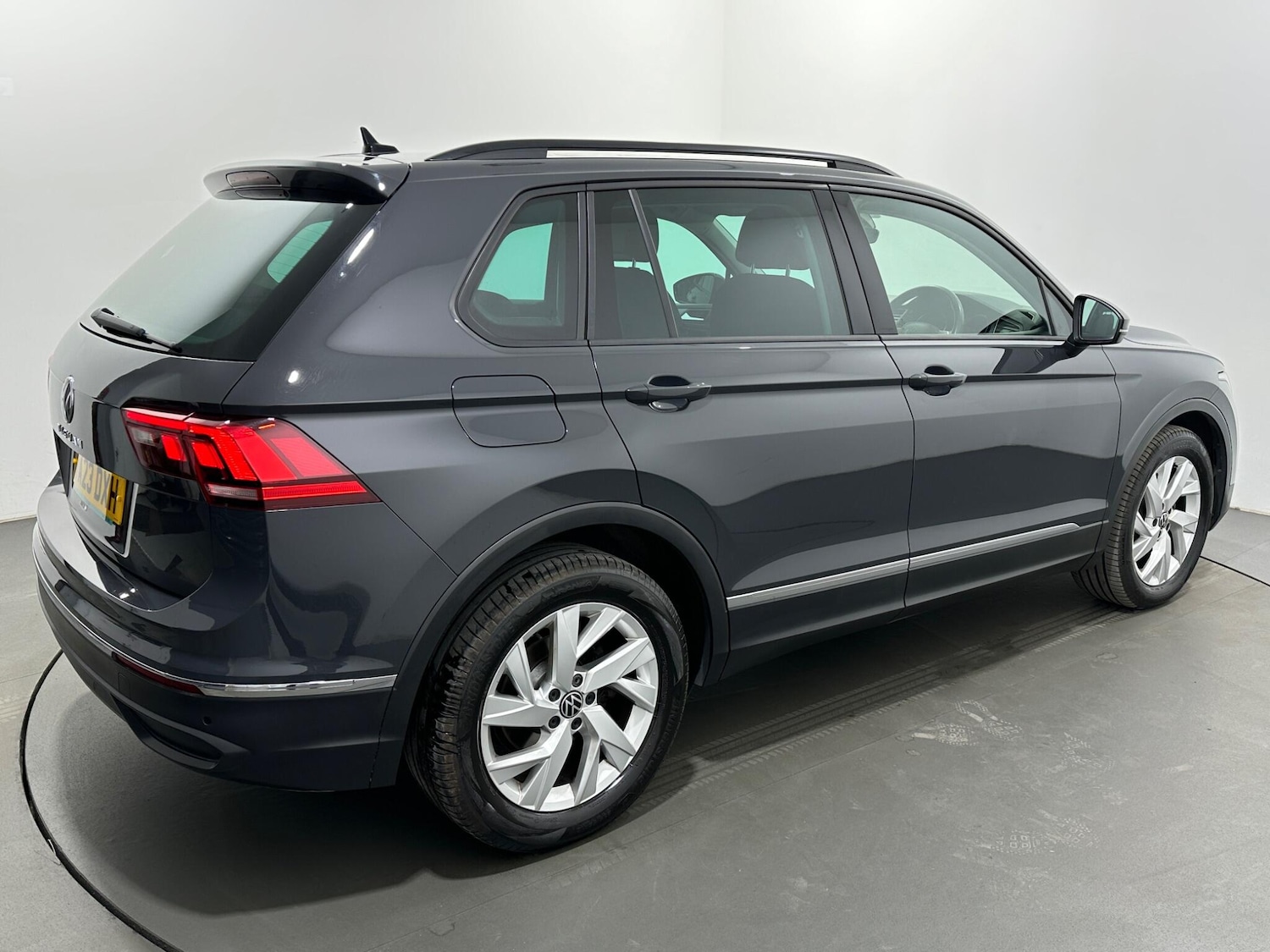 Used Volkswagen Tiguan 2023 for sale - 78116369: Photo 52