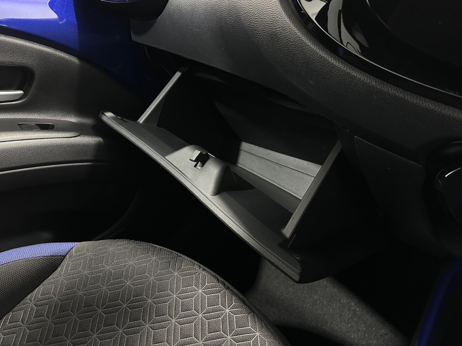 Used Toyota Aygo X 2022 for sale - 76878831: Photo 24