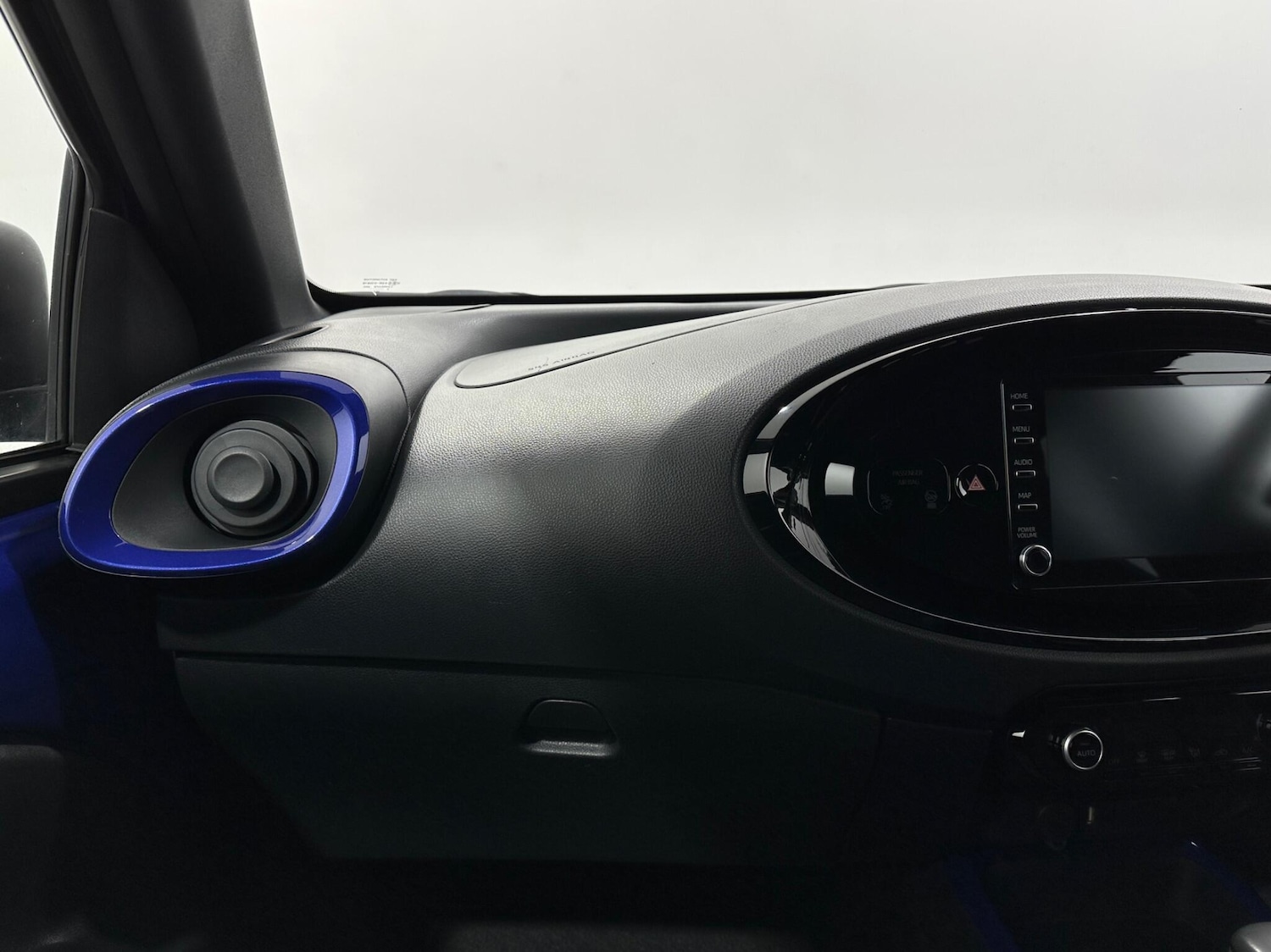 Used Toyota Aygo X 2022 for sale - 76878831: Photo 25