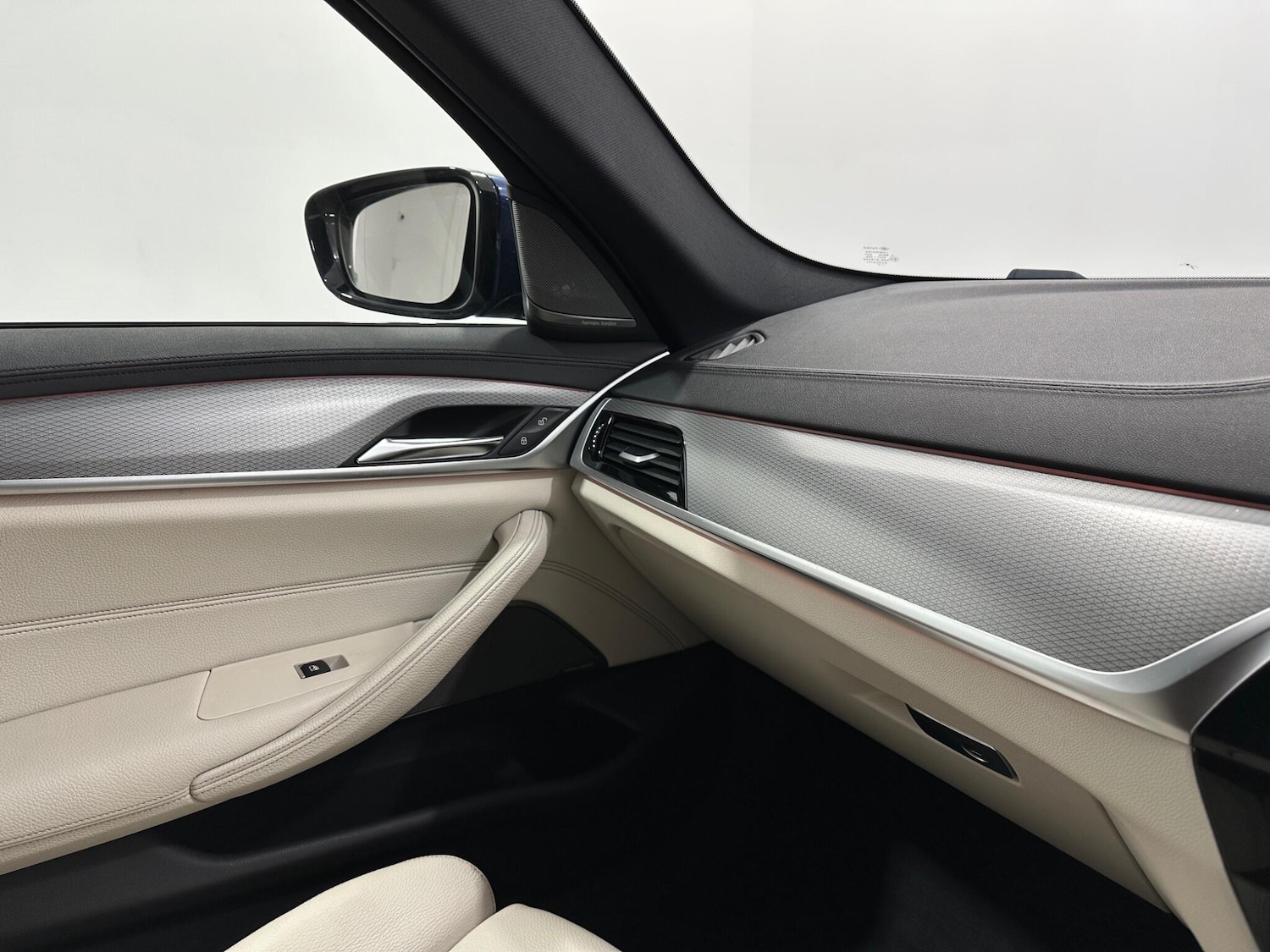 Used BMW 5 Series for sale - 77267982: Photo 26