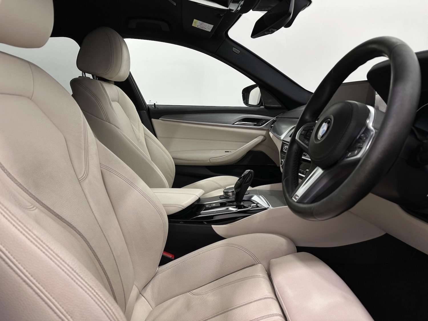 Used BMW 5 Series for sale - 77267982: Photo 31