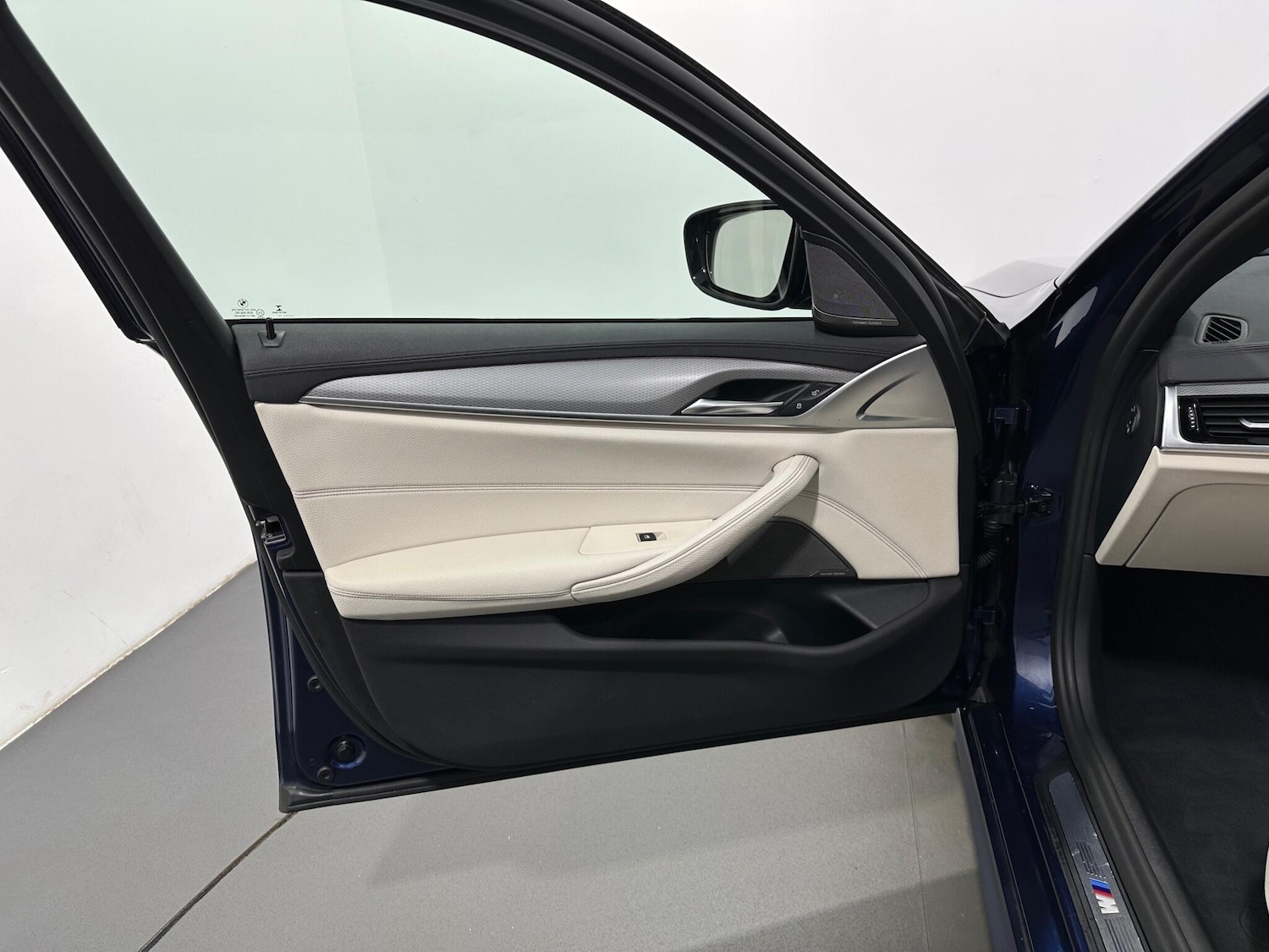 Used BMW 5 Series for sale - 77267982: Photo 36