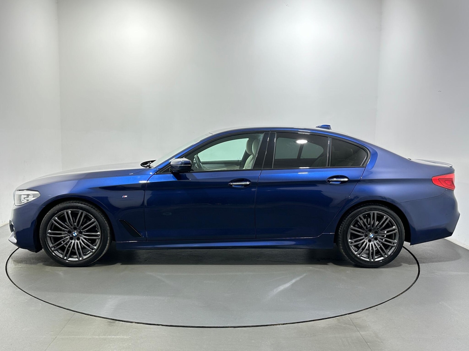 Used BMW 5 Series for sale - 77267982: Photo 5