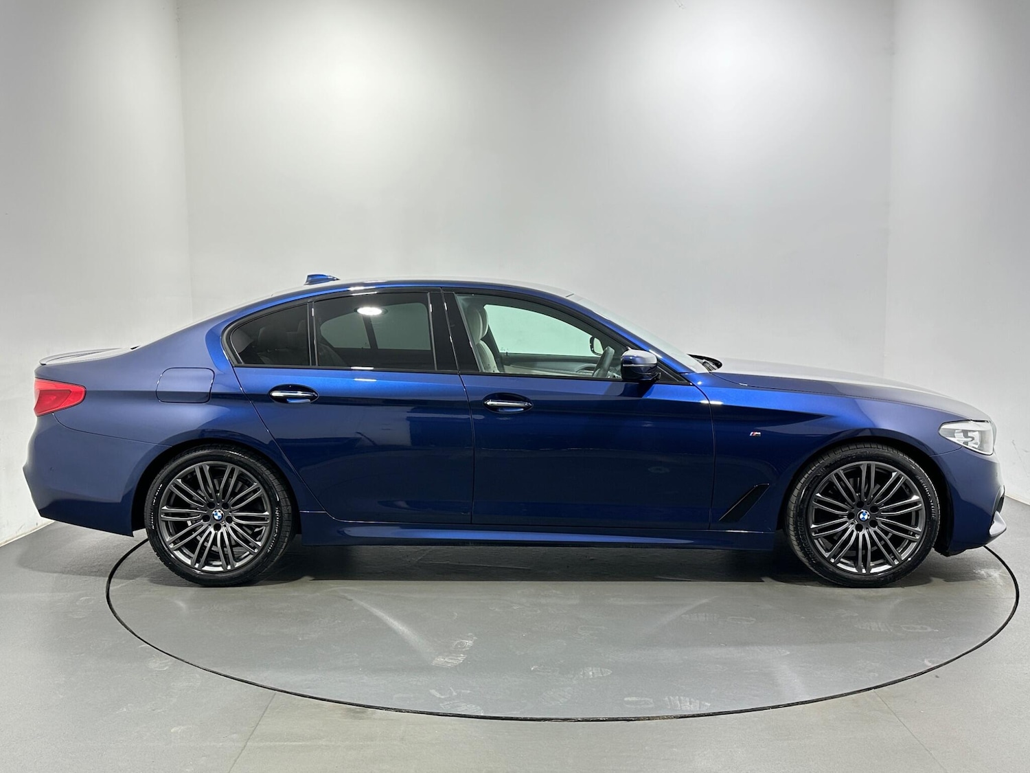 Used BMW 5 Series for sale - 77267982: Photo 9