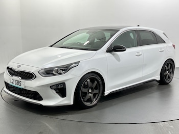 Used Kia Ceed 2018 for sale - 76878932: Photo