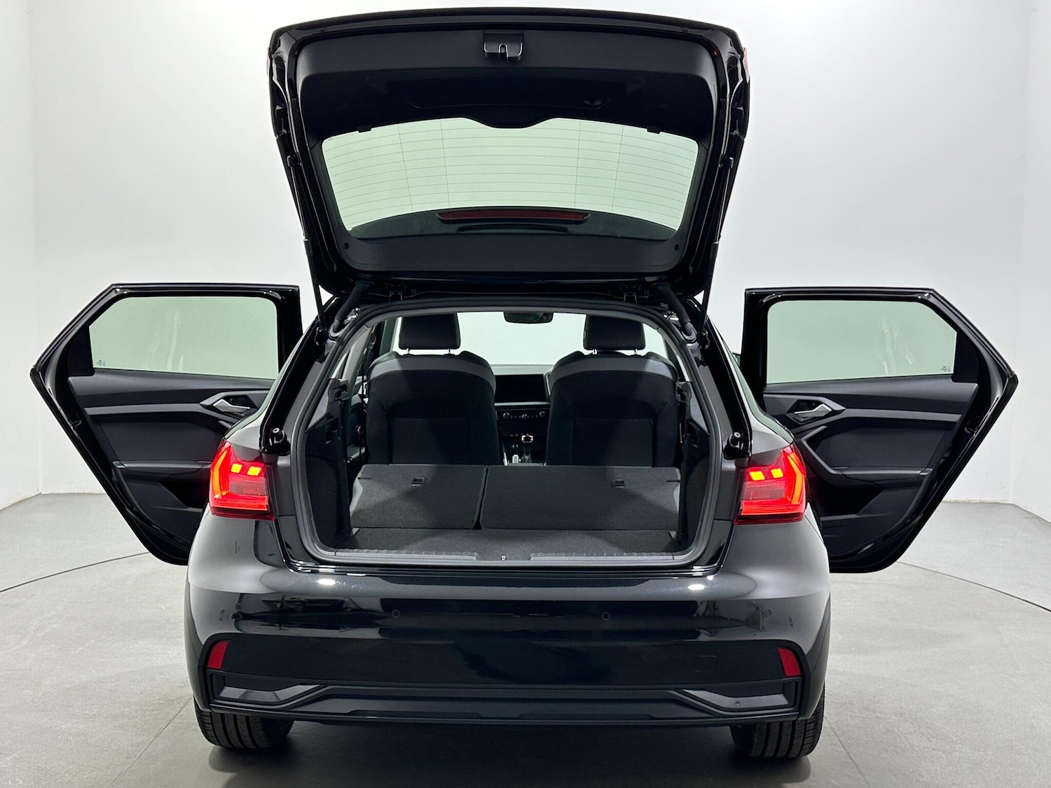 Used Audi A1 2020 for sale - 78185648: Photo 42