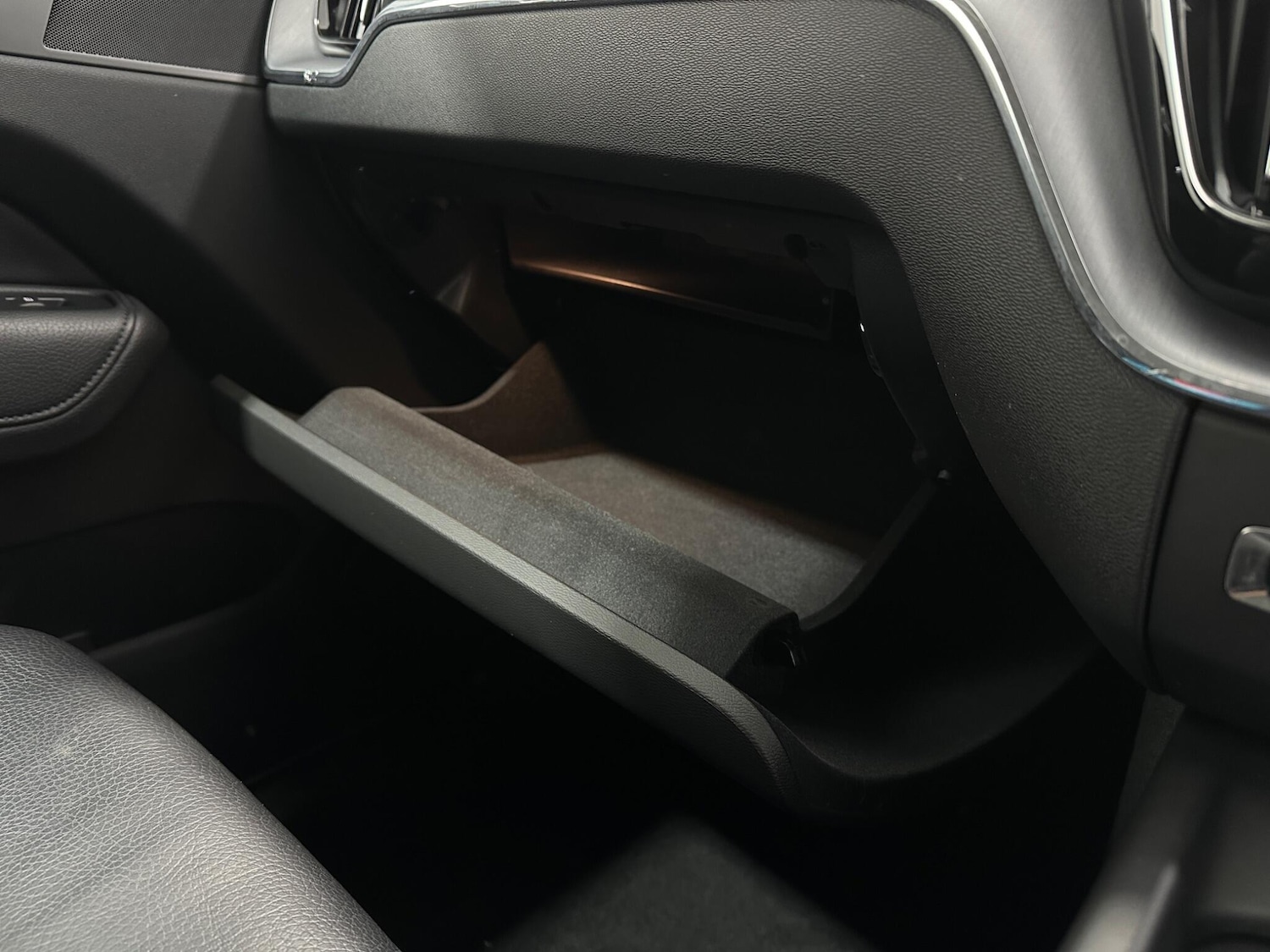 Used Volvo XC60 2019 for sale - 76878898: Photo 25