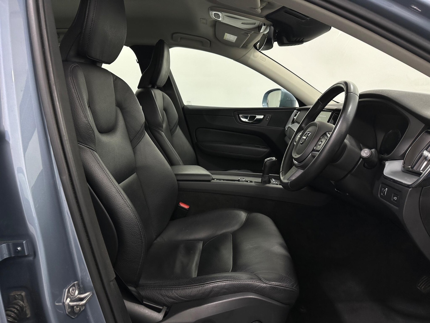 Used Volvo XC60 2019 for sale - 76878898: Photo 27