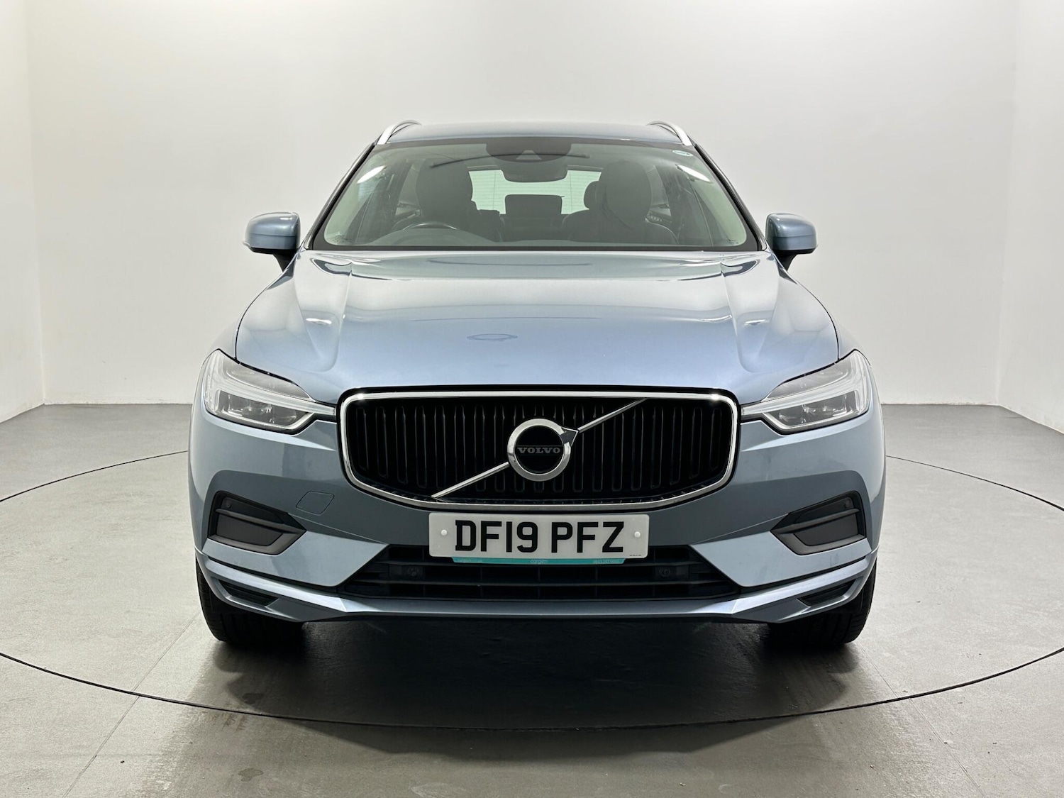 Used Volvo XC60 2019 for sale - 76878898: Photo 3