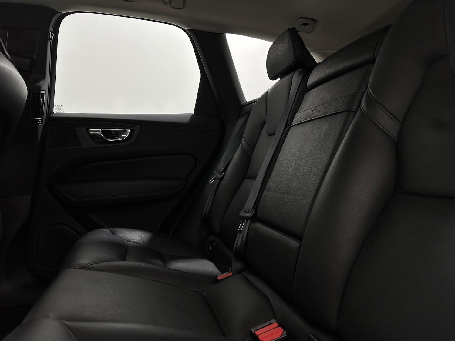 Used Volvo XC60 2019 for sale - 76878898: Photo 36