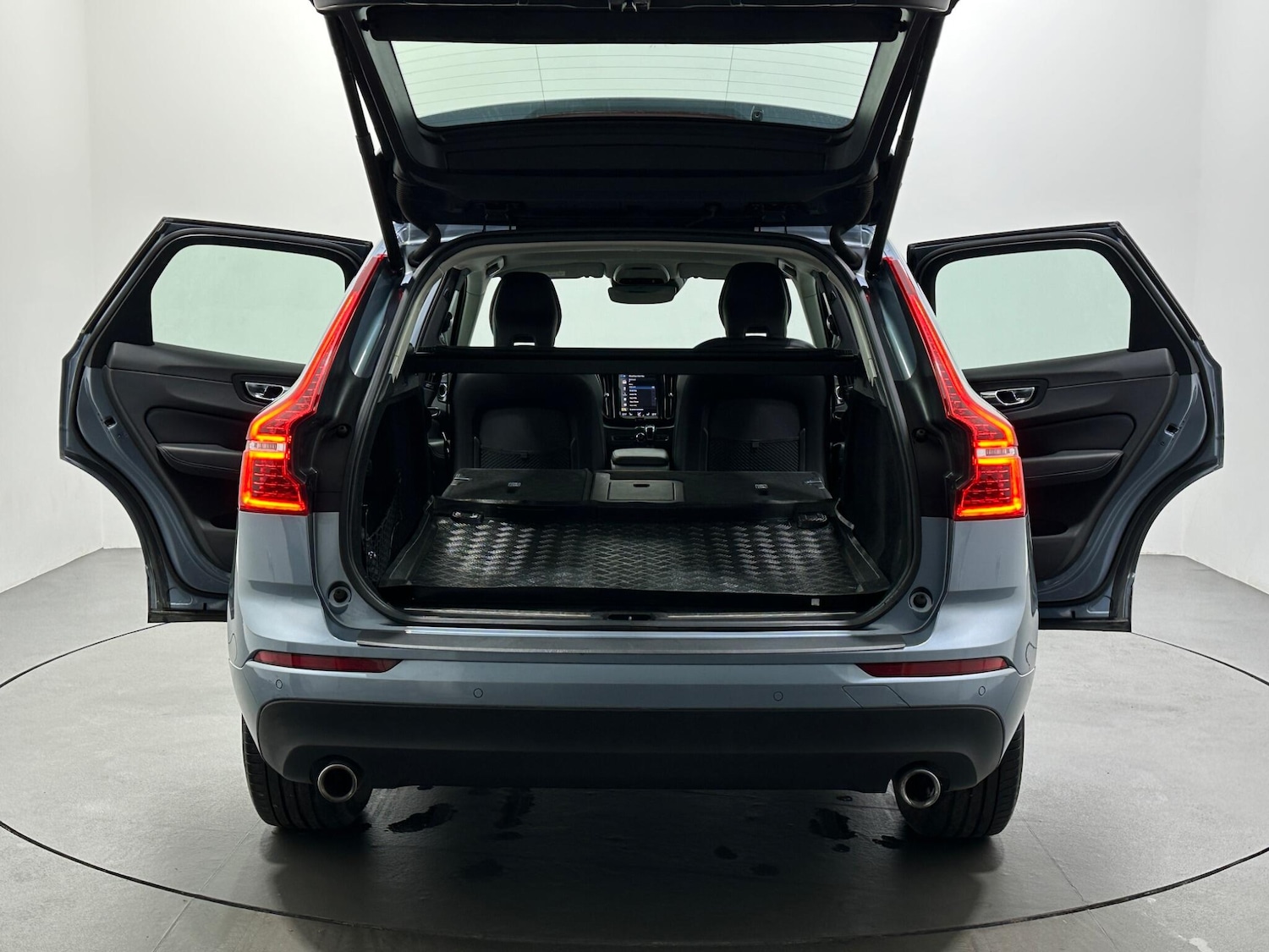 Used Volvo XC60 2019 for sale - 76878898: Photo 41