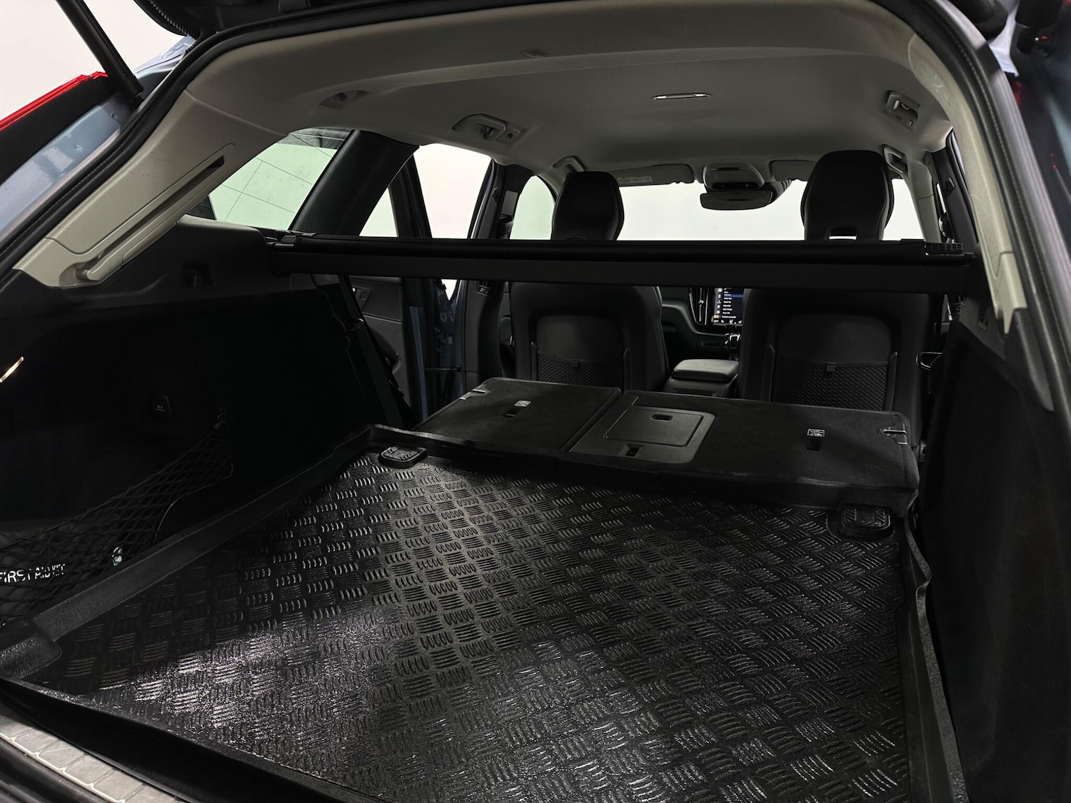 Used Volvo XC60 2019 for sale - 76878898: Photo 42