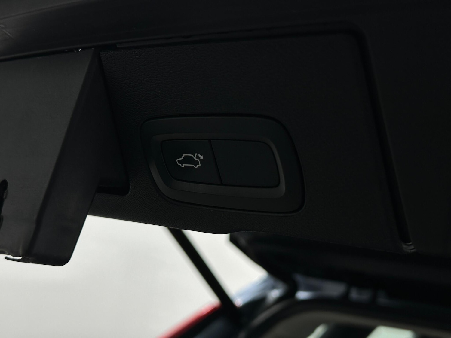 Used Volvo XC60 2019 for sale - 76878898: Photo 45