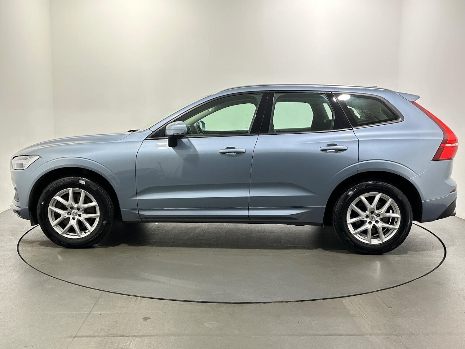 Used Volvo XC60 2019 for sale - 76878898: Photo 5