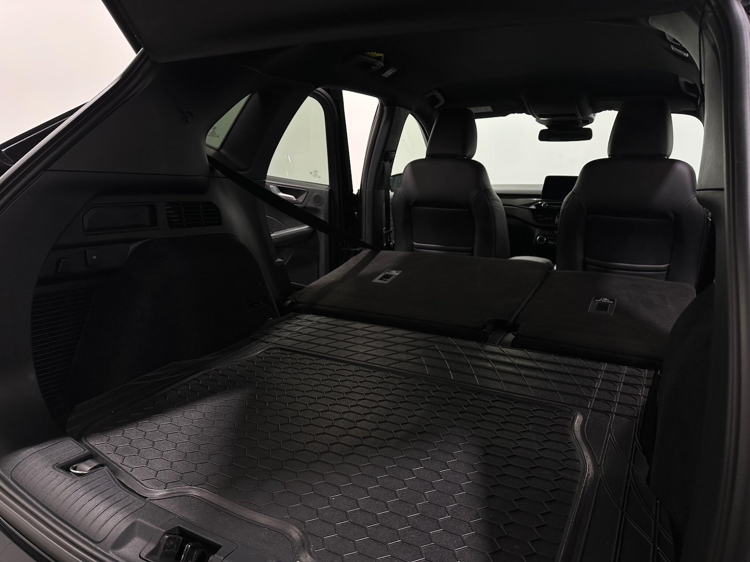 Used Ford Kuga 2021 for sale - 78141472: Photo 45