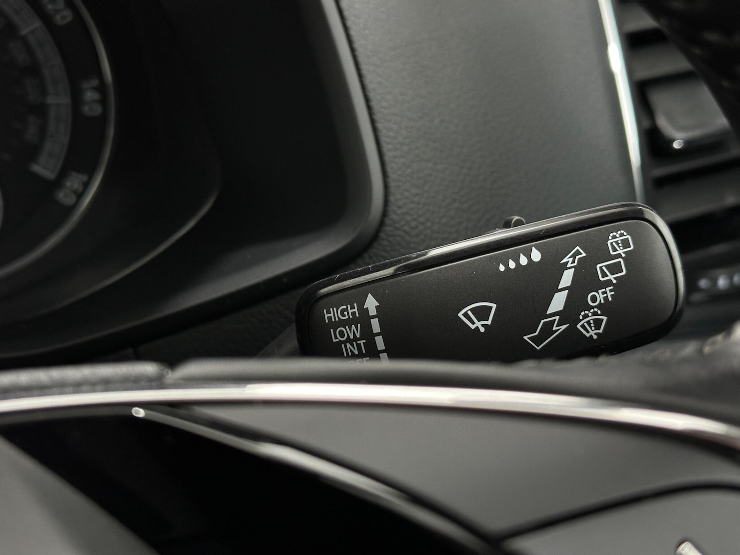 Used Skoda Karoq 2022 for sale - 77278932: Photo 13