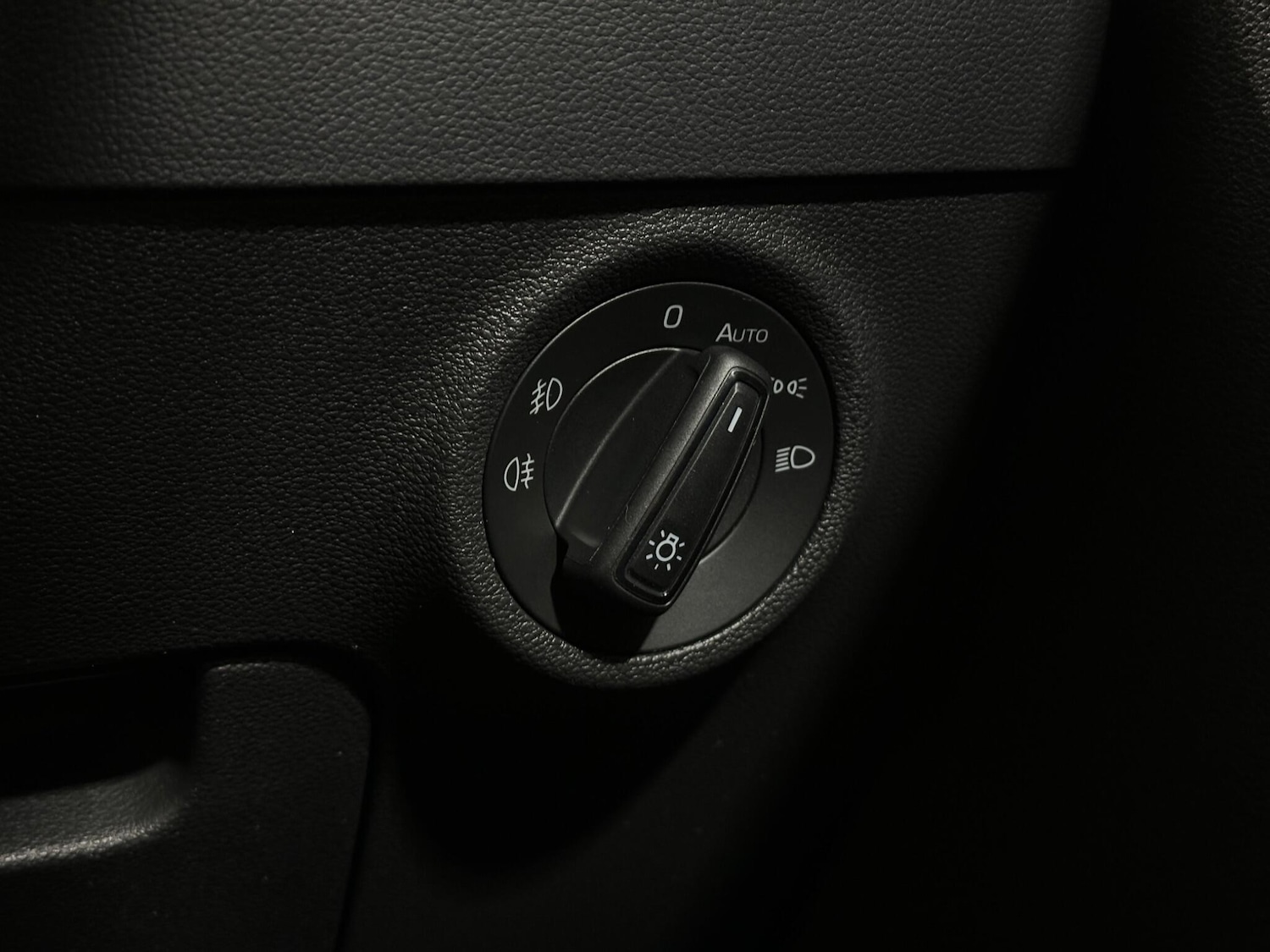 Used Skoda Karoq 2022 for sale - 77278932: Photo 14