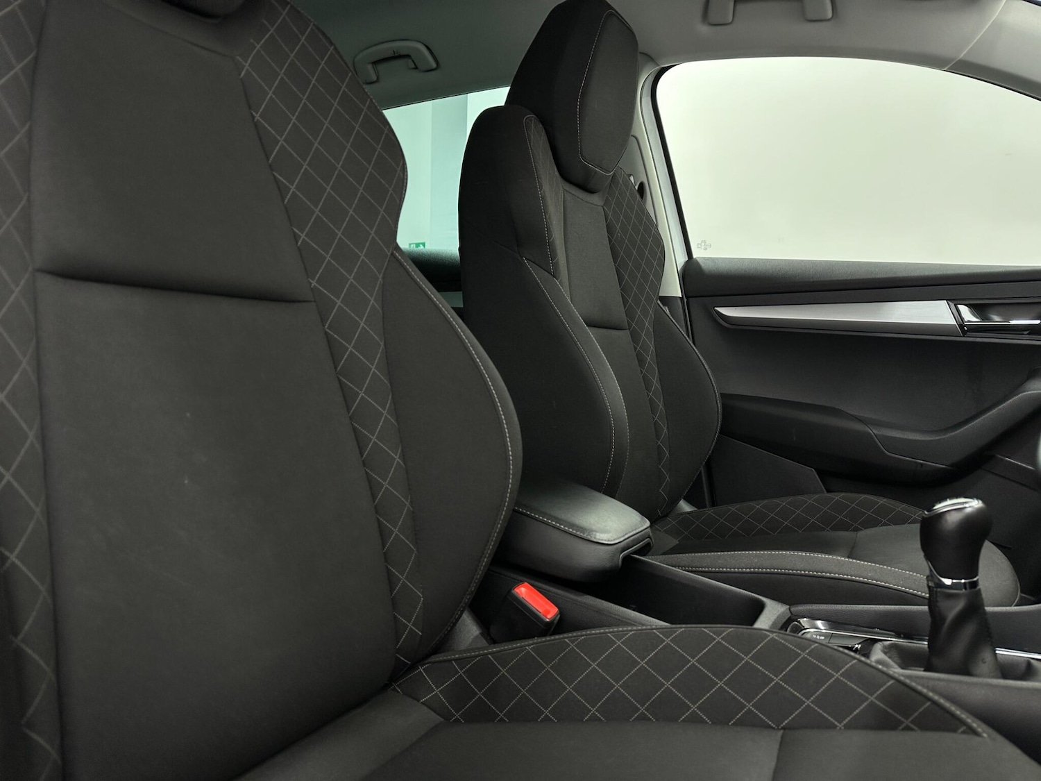 Used Skoda Karoq 2022 for sale - 77278932: Photo 28