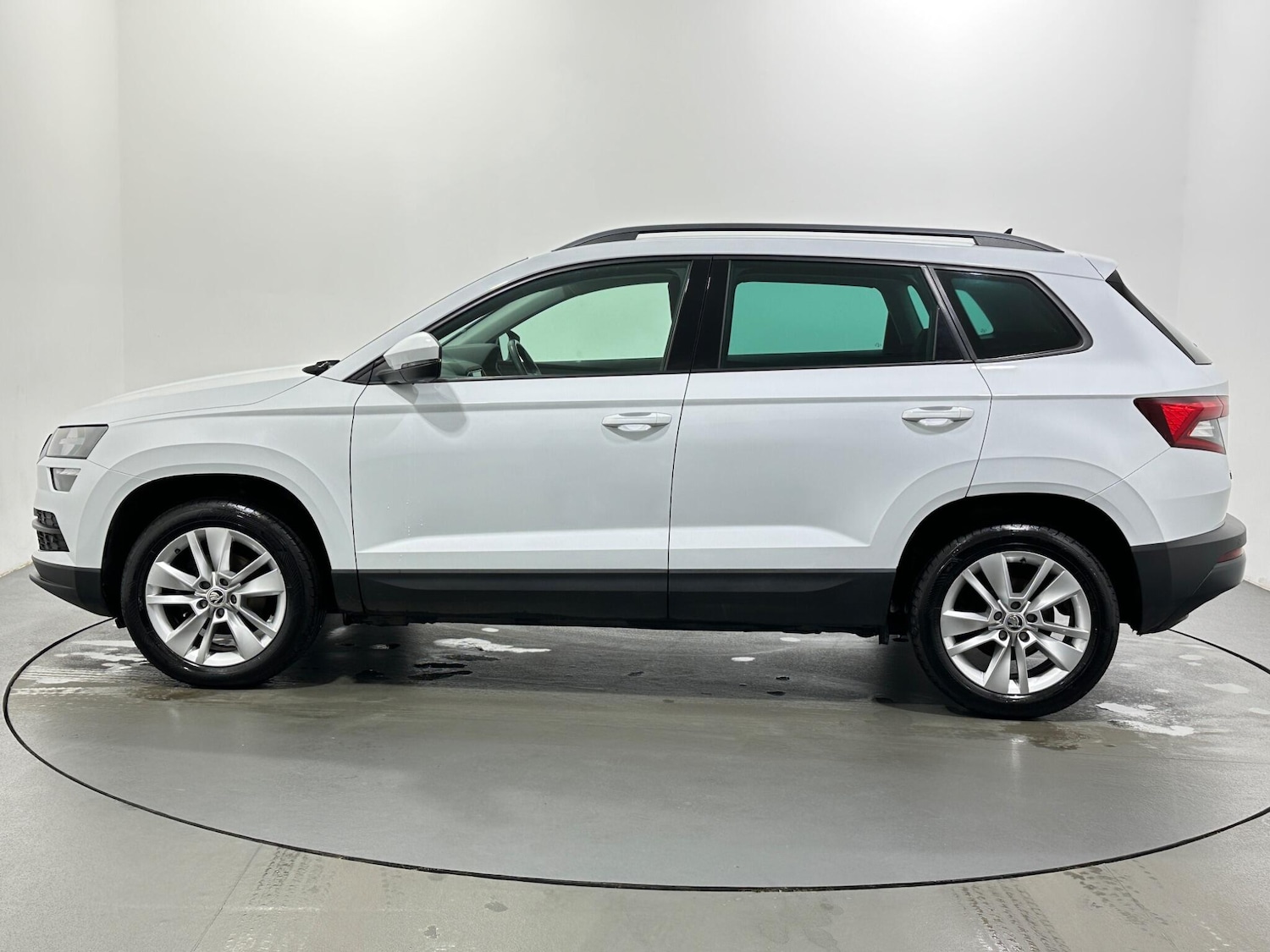 Used Skoda Karoq 2022 for sale - 77278932: Photo 5