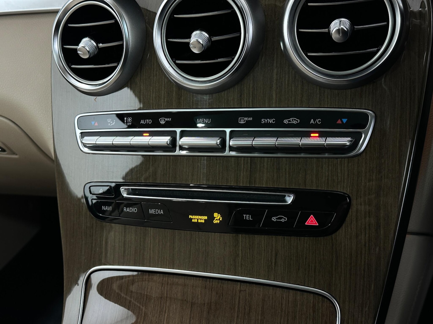 Used Mercedes-Benz GLC 2019 for sale - 78147984: Photo 23