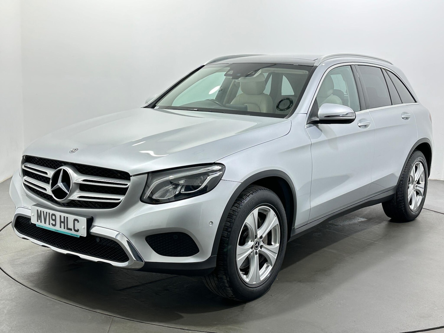 Used Mercedes-Benz GLC 2019 for sale - 78147984: Photo 4