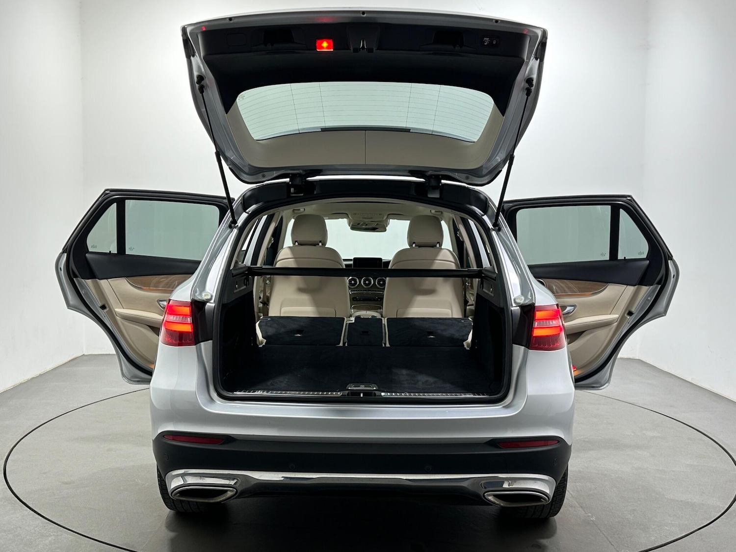 Used Mercedes-Benz GLC 2019 for sale - 78147984: Photo 45